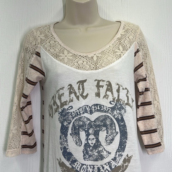 Free People - We The Free Great Falls Montana Stripe Lace Graphic Top Size Small - Picture 8 of 12